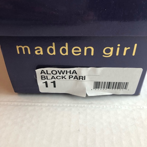 Madden Girl sandals - Picture 4 of 4